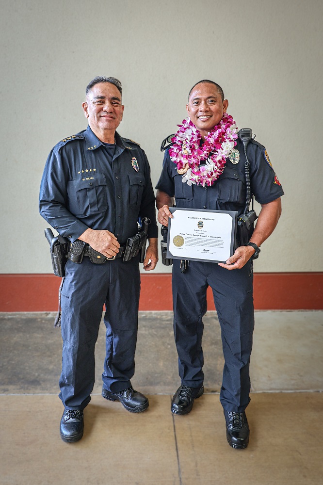 Deputy Chief Mark Ozaki and Officer Jospeh Himongala at the Kaua‘i Police Commission meeting, 