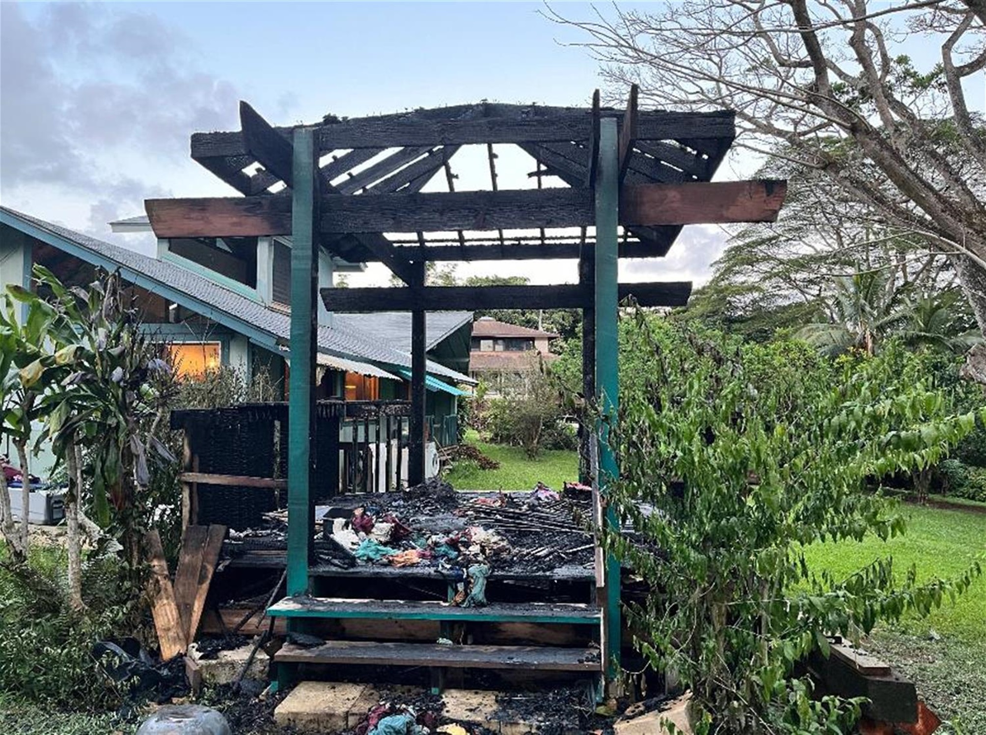 Gazebo-like structure fire damage.jpg